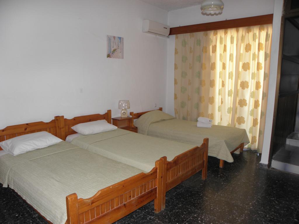 Afroditi Pension Archangelos  Exterior photo
